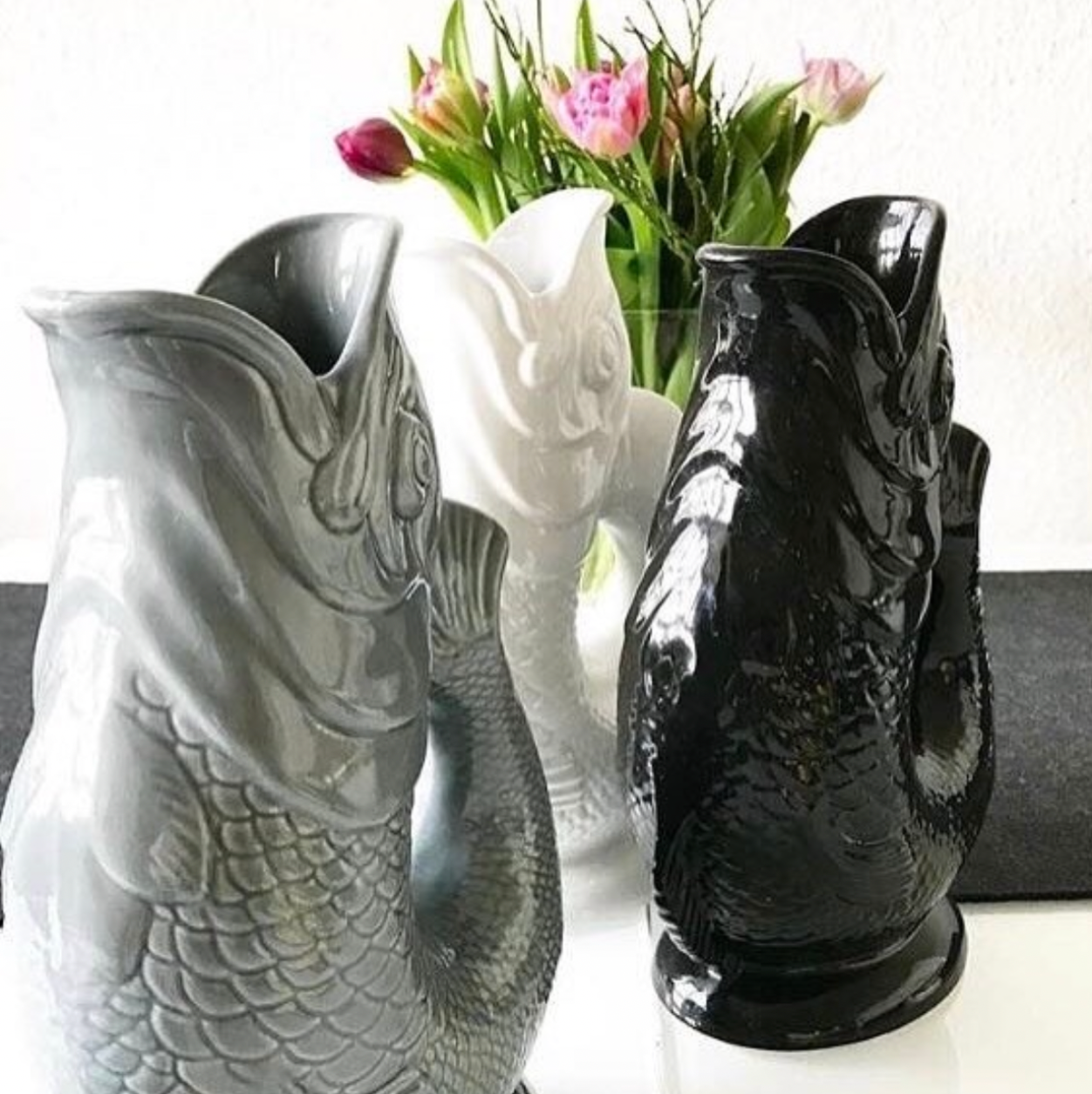 Black Original Gluggle Jug